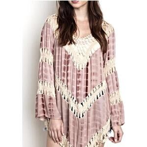 Umgee Boho Pink Tie Dye Top Size L Crochet open weave Festival High Low Hem